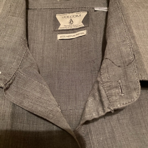 Volcom men’s date night, long sleeve shirt, size medium - Picture 7 of 8